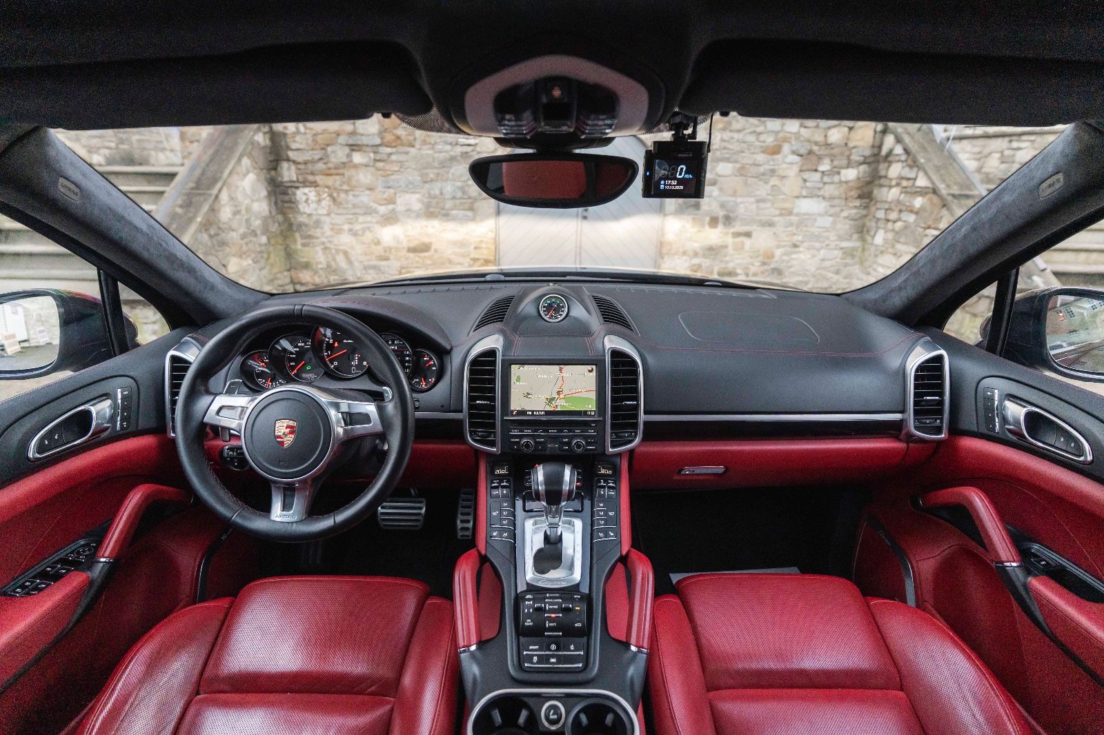 Fahrzeugabbildung Porsche Cayenne Turbo S BURMESTER SPORT-CHRONO ORI. LACK