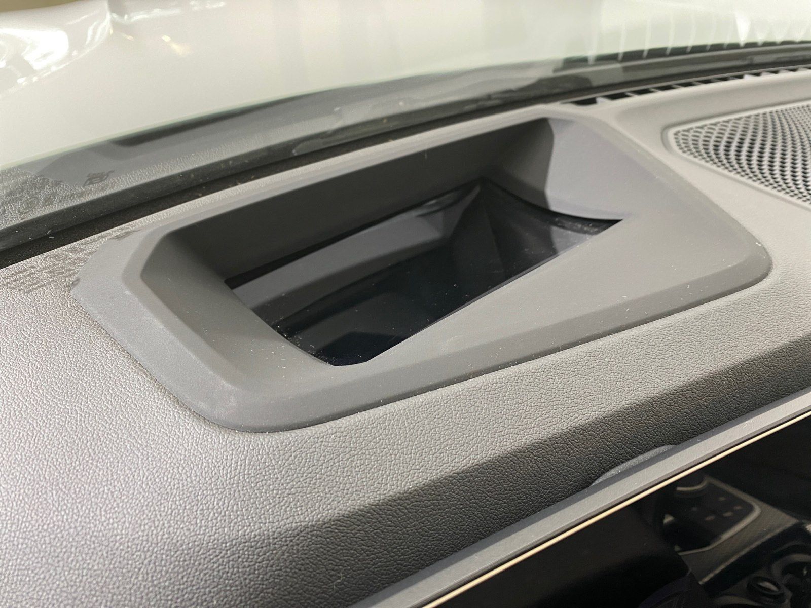 BMW 320 - Bild 13