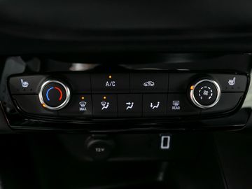 Opel Corsa F 1.2 Basis Komfort-Paket Spurhalteassi.