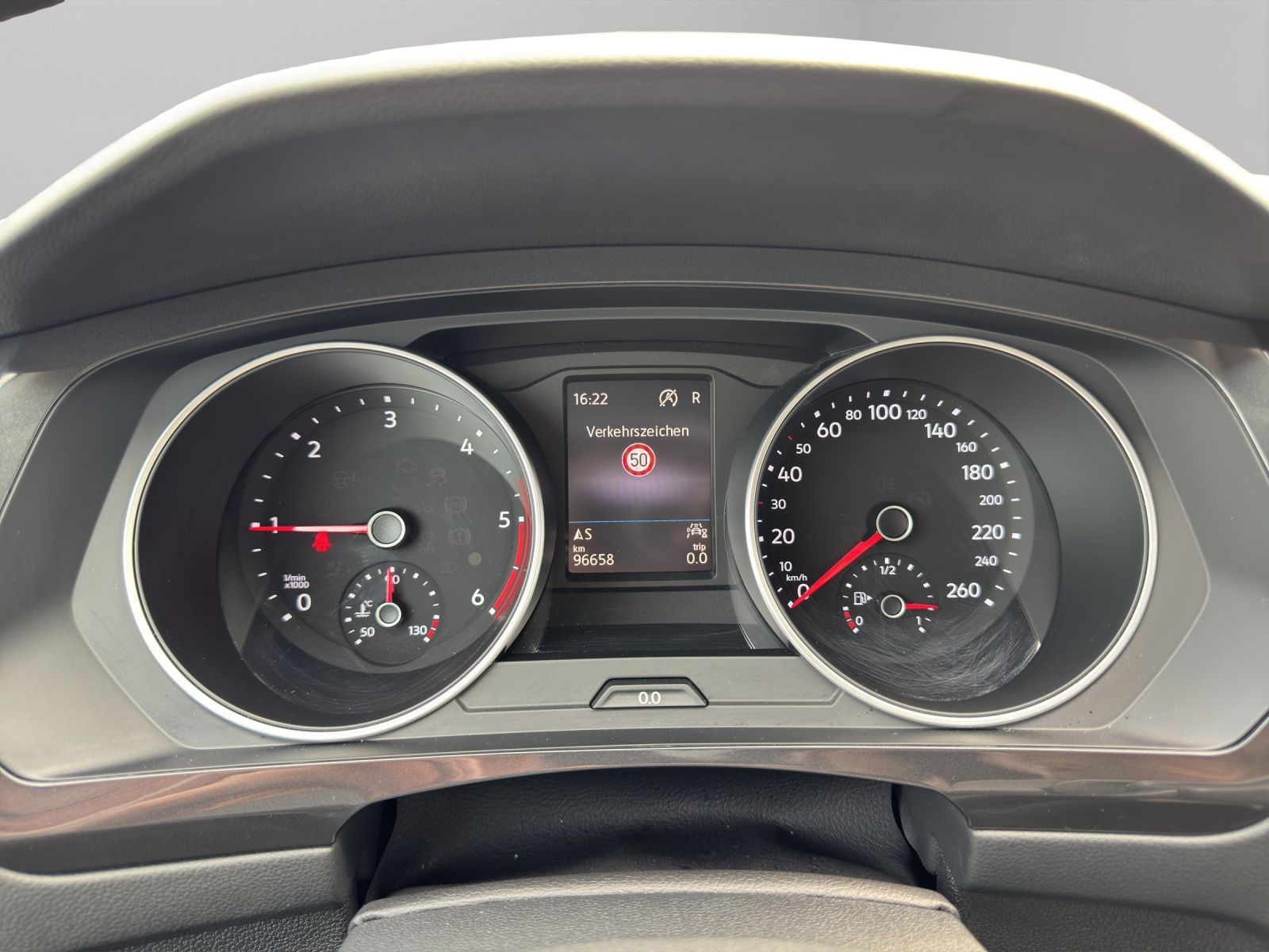 Volkswagen Tiguan - Bild 19