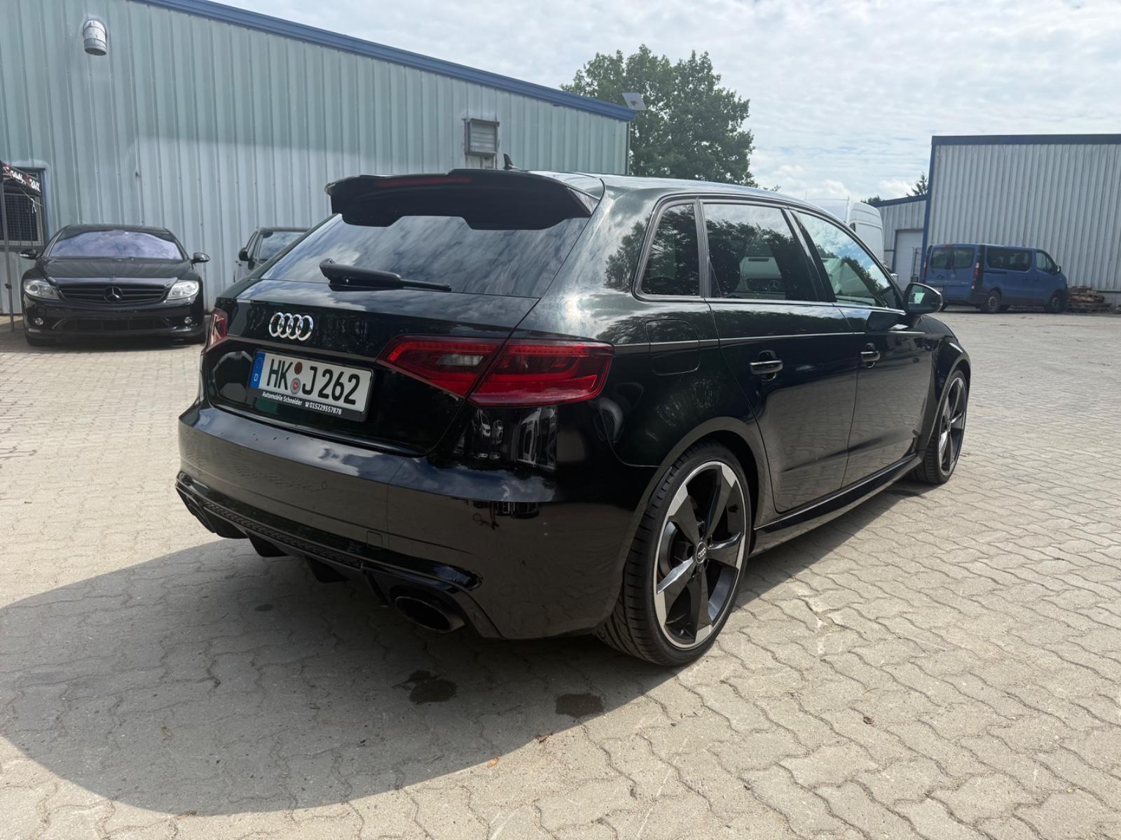 Audi RS3 Sportback 2.5 TFSI 367 ch BVA quattro / Toit panoramique / Magnetic Ride / Cuir Nappa / Jantes 19"