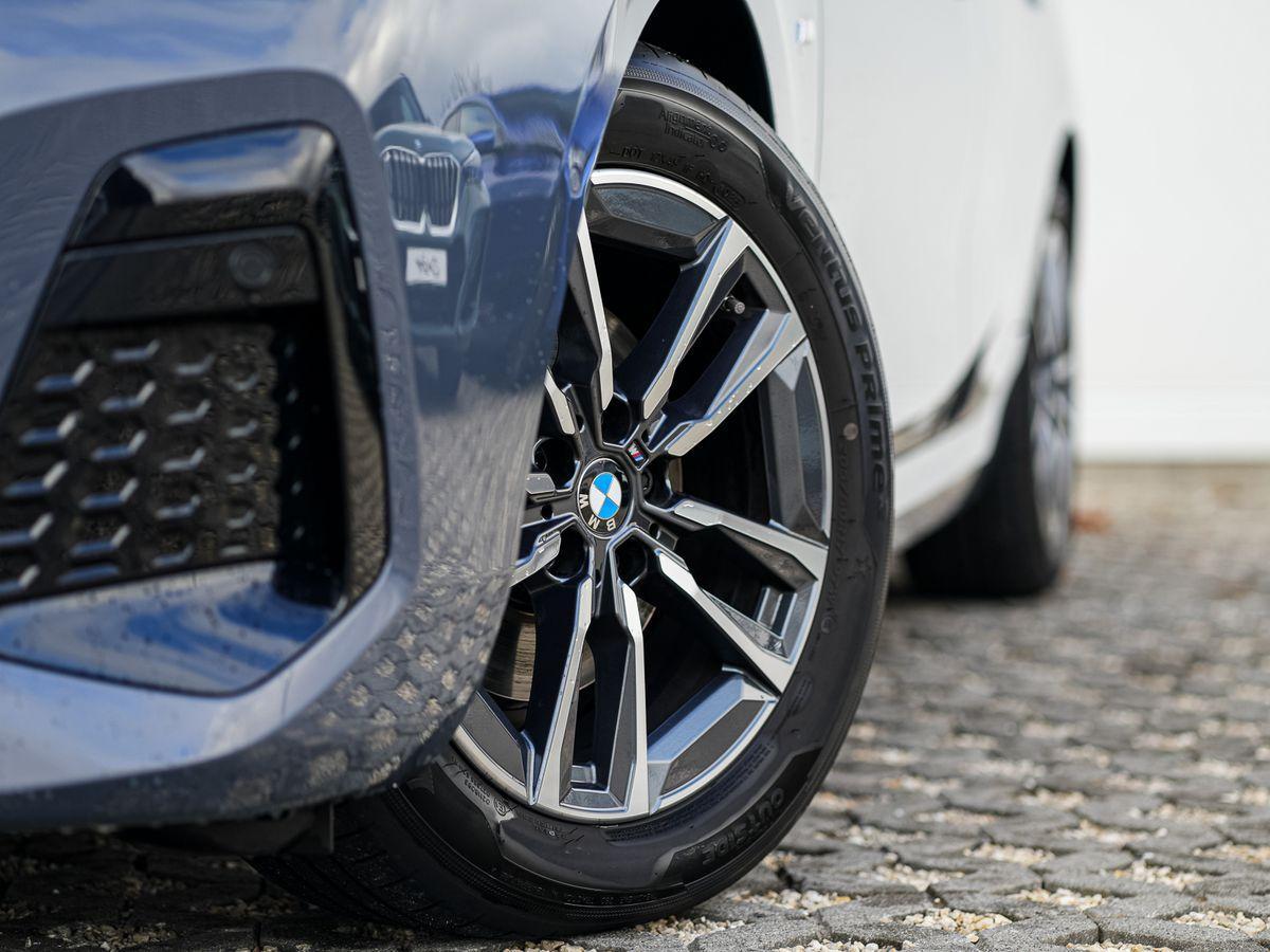 BMW 218i Active Tourer M-Sport AHK PANO RFK TravelP