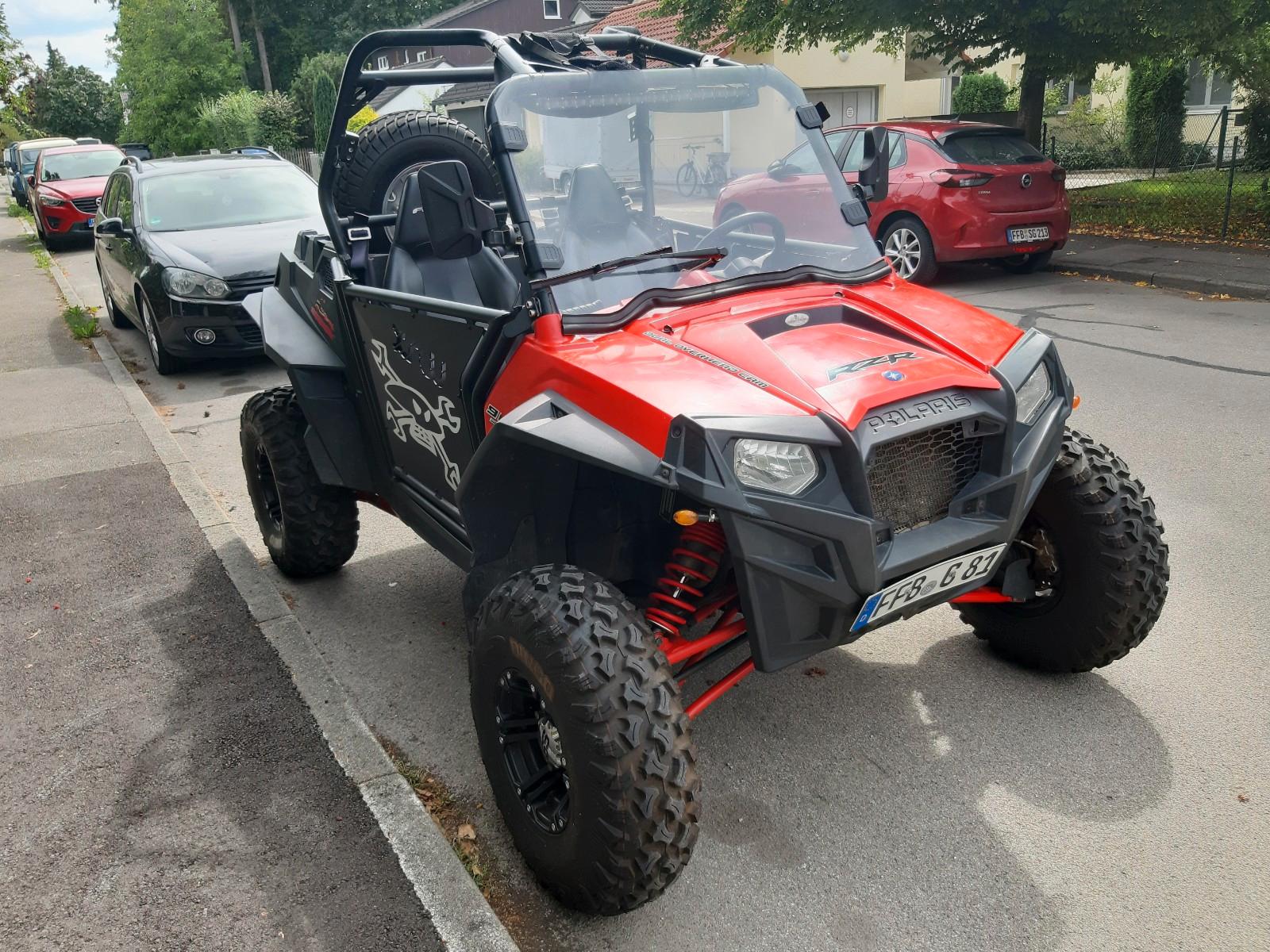 Polaris Polaris 2011 — rear view