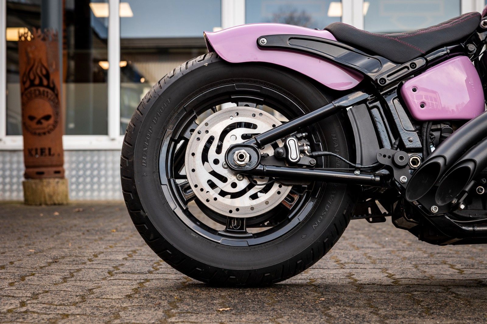 Fahrzeugabbildung Harley-Davidson Softail FXBBS Street Bob - ZARD- KURZES HECK -