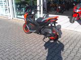 Aprilia SR GT 125 - APRILIA SR 125