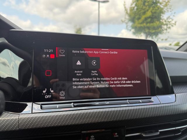 Golf 8 VIII R-Line 1.5 eTSI Navi ACC Apple CarPl