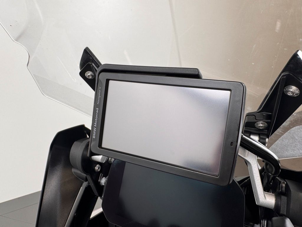 Fahrzeugabbildung BMW R1250 GS RALLYE *4 PAKETE *VARIOKOFFER