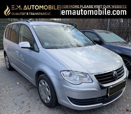 Volkswagen Touran Trendline 1.4  Benzin+Autom Bilder folgen