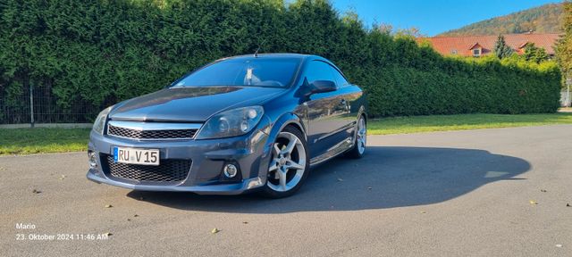 Opel Astra Edition 1.6 Turbo Twin Top OPC - Line