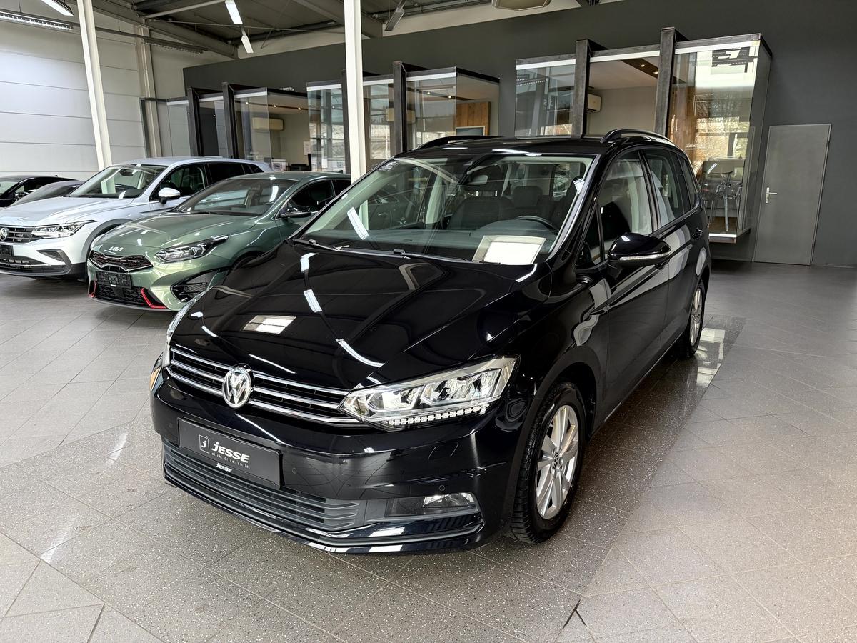 Volkswagen Touran 1.5 TSI Comfortline LED ACC Massage.R.Cam