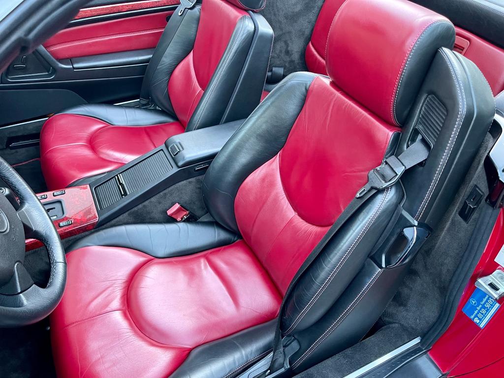 Mercedes-Benz SL 320