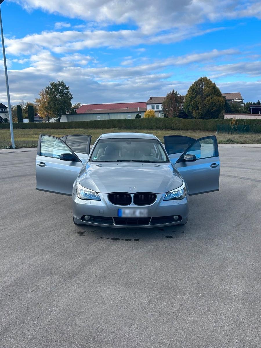BMW 520