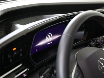 Volkswagen Caddy TDI DSG STYLE NAV STANDH AHK 5J GARANTIE