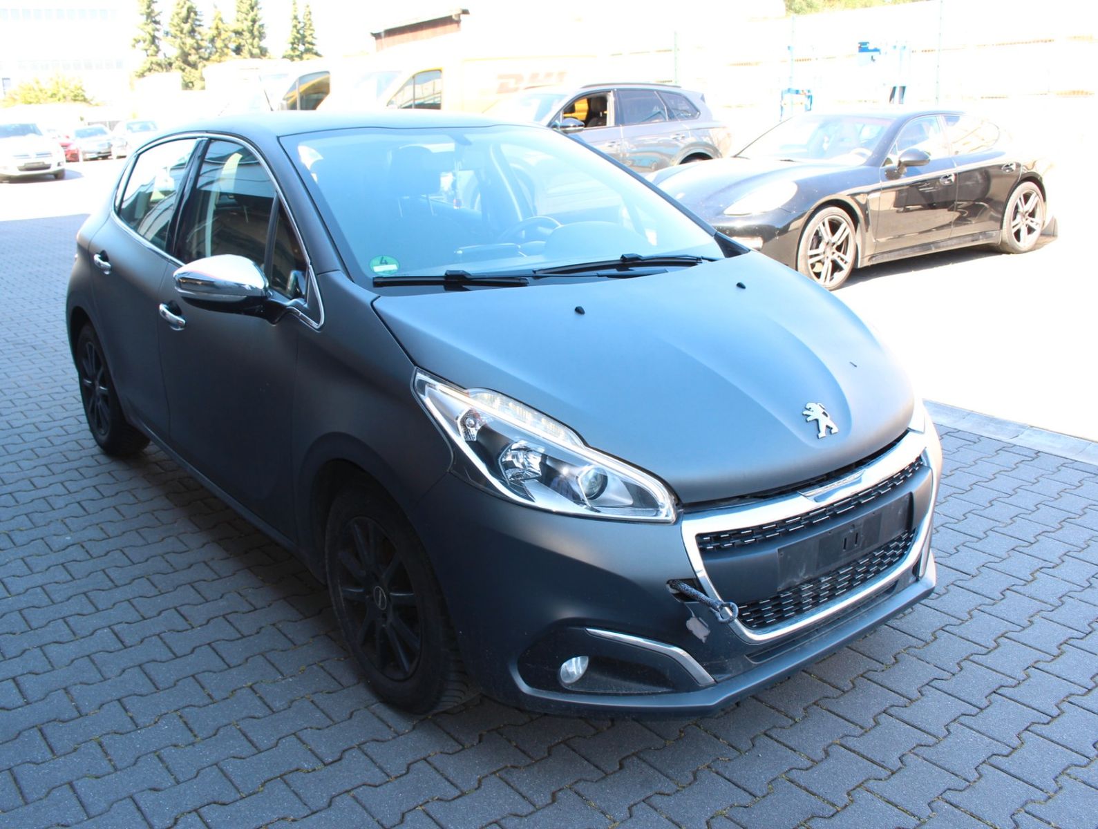 Fahrzeugabbildung Peugeot 208 1.2 Active PureTech *Motor Probleme.
