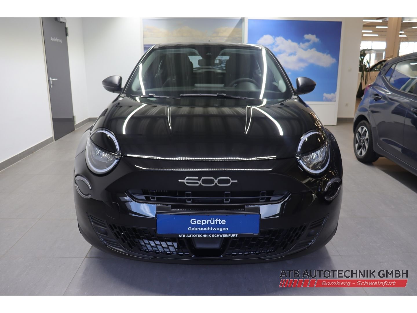 Fahrzeugabbildung Fiat 600 125-Jahre-Edition Hybrid 1,2 T3 74kW (100PS)