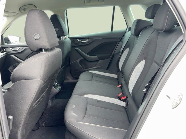 Kamiq 1.0 TSI Selection DSG BLACK+AHK+MATRIX