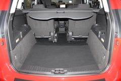 Fahrzeugabbildung Ford Grand C-Max Trend + AHK KLIMA Sitzheizung NAVI