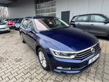 Volkswagen Passat Variant Comfortline Automatik AHK Navi - Gebrauchtwagen in Herne