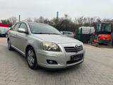 Toyota Avensis Kombi 2.2 D-CAT Travel - Toyota Avensis aus 2007: Kombi