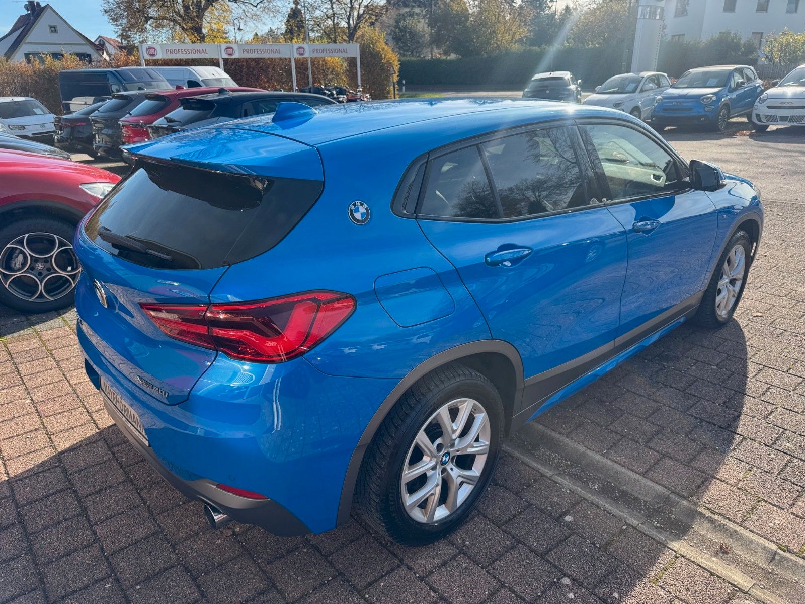 Fahrzeugabbildung BMW X2 xDrive20i M Sport X Steptronic M Paket Kamera