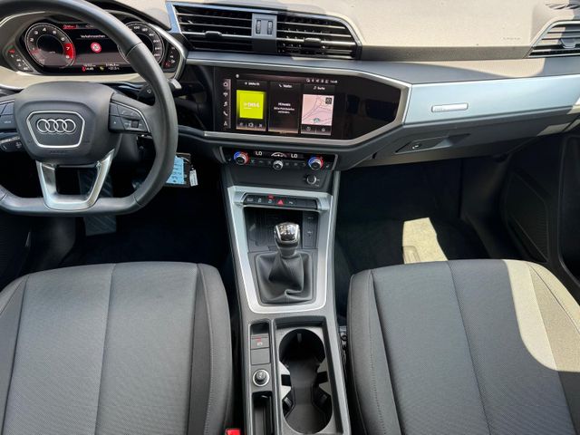 Q3 35 TFSI 1,5 150P TFSI S line SH/LED/GRA/NAVI