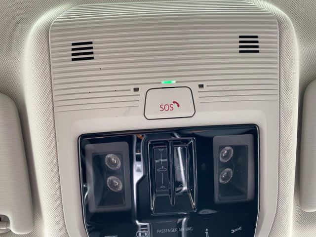 Passat Elegance 2.0 TDI StandHZG AHK Panodach Na