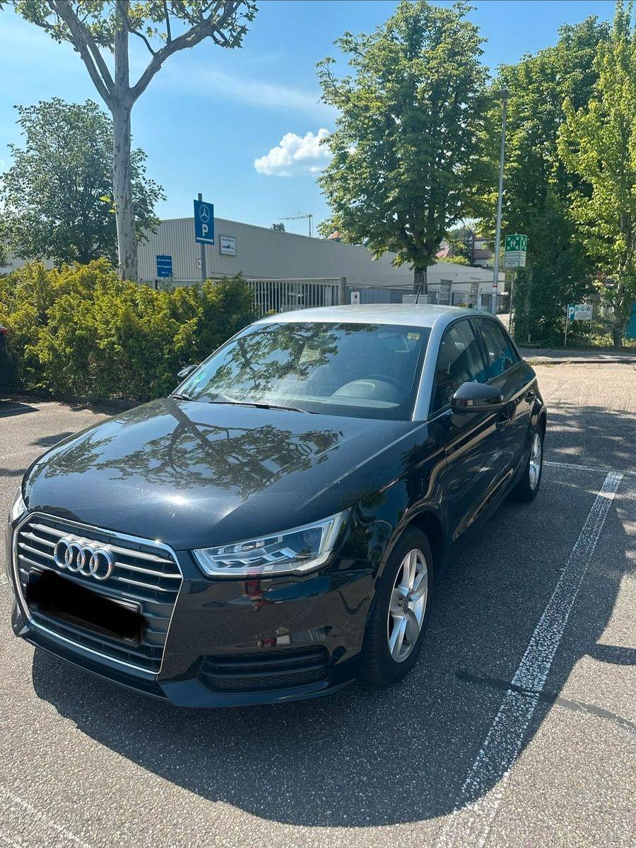 AUDI Top gepflegter Audi A1 Sportback ultra - N...