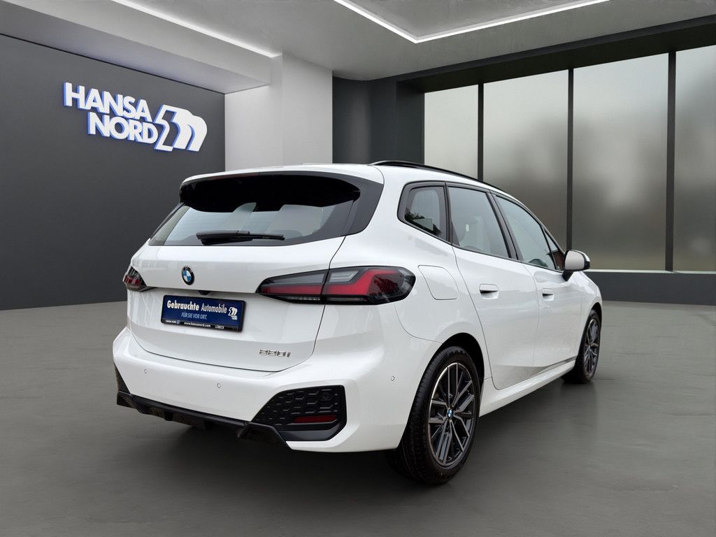 BMW 220i Active Tourer M-SPORT NAVI HUD 360° H K 18 foto 3