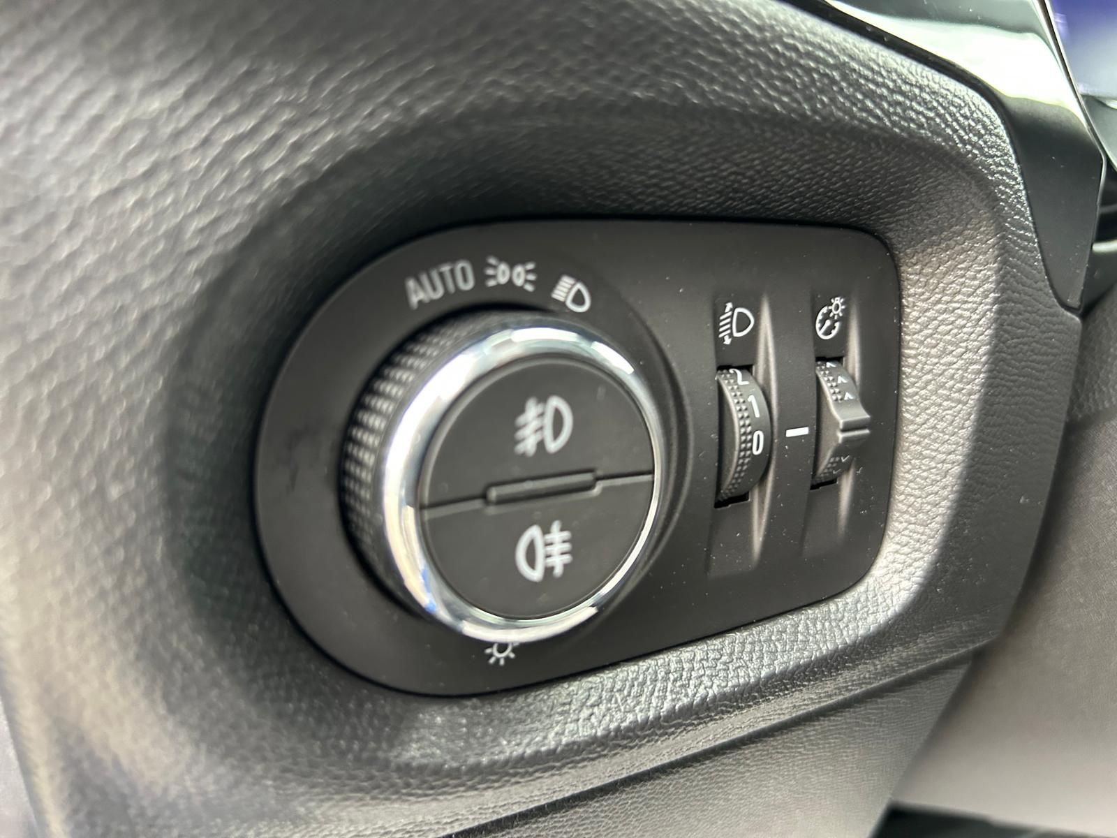 Fahrzeugabbildung Opel Corsa F|LED|Kamera|PDC|SHZ|1. Hand|100 PS