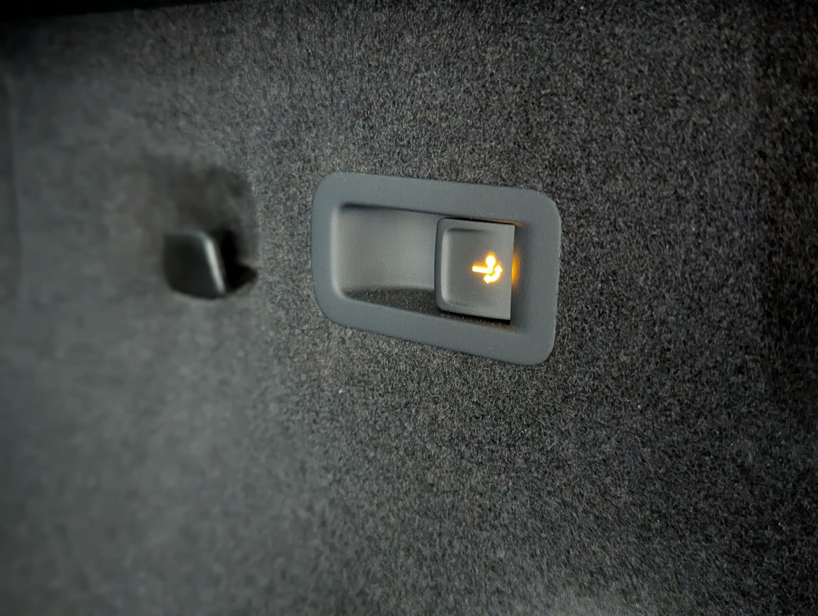 Fahrzeugabbildung Volkswagen Tayron 2.0 R-Line Leder Launch Pano Matrix AHK