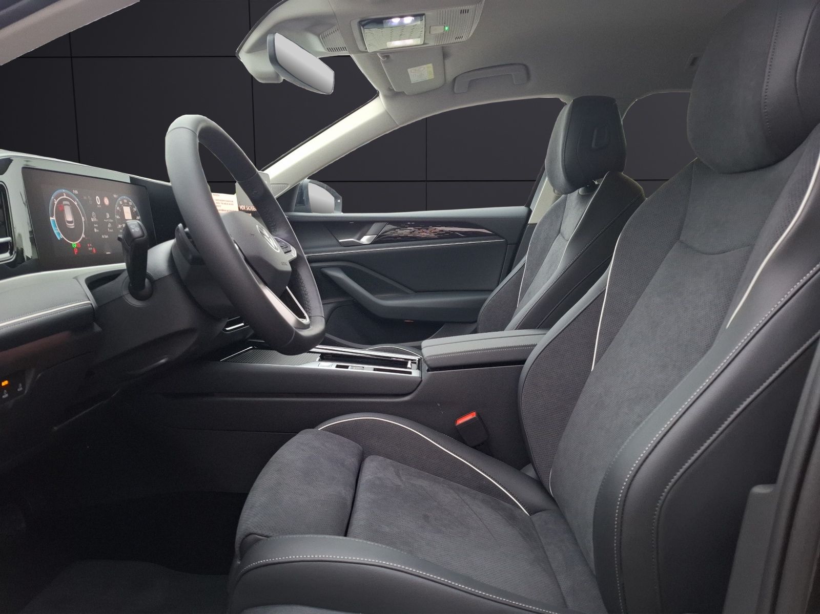 Fahrzeugabbildung Volkswagen Passat Variant TDI Elegance DSG Matrix AHK Navi