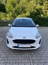 Ford Fiesta Model Trend 1.1 Cool & Conne... - Ford: Model T
