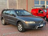 Volvo V70/XC70 V70 2.4 D5 20V cat AWD Momentum - Volvo V70: Xc Awd
