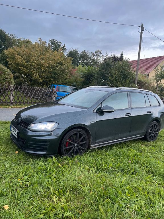 Image of Volkswagen Golf