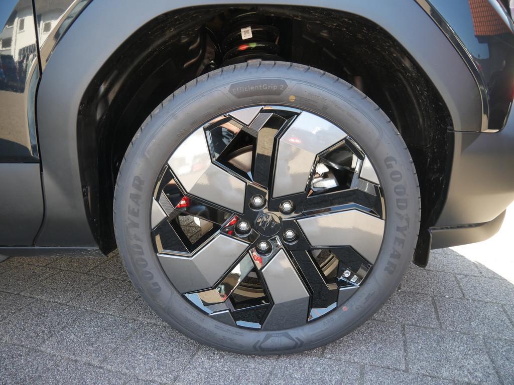 Suzuki e Vitara eAxle Comfort+ NAVI ACC LED PANO 360°
