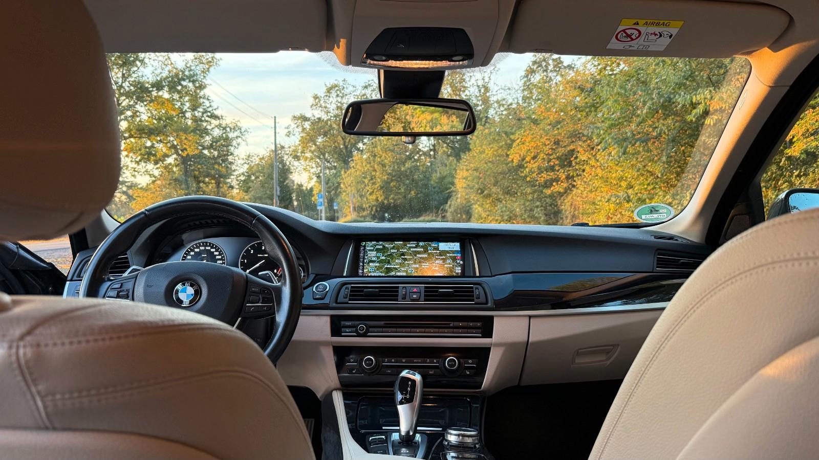 BMW 520d xDrive Touring | HUD | Standhzg,, Navi Prof