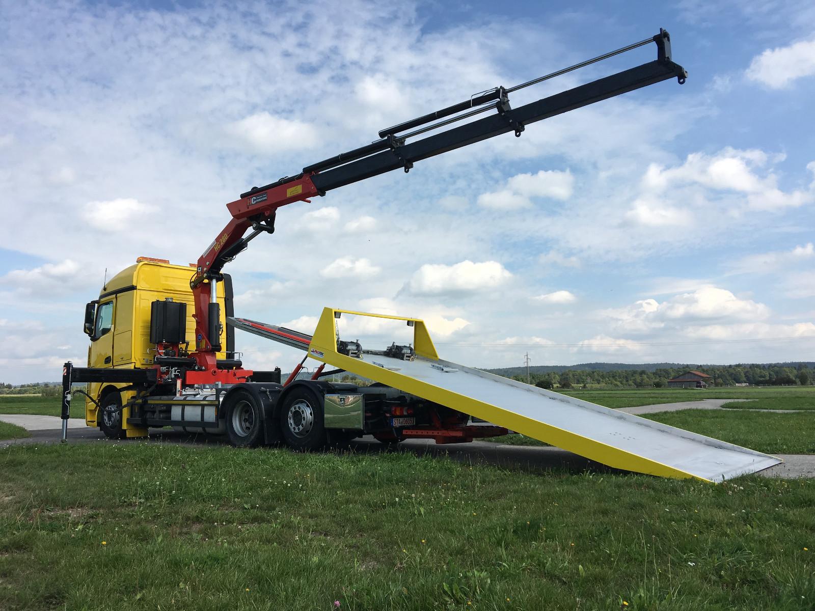 Mercedes-Benz Actros 4 3-Achser  2548 6x2 Aufbau neu, Kran neu