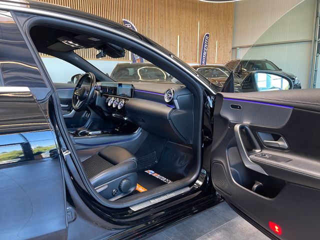 Mercedes-Benz CLA 180 *NAVI*LANE-ASSIST*KAMERA*NAVI*PDC*SZHZ*