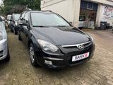 Hyundai i30 cw Comfort Autom./AHK/PDC/Klimaaut. - Hyundai i30 aus 2010: I30cw