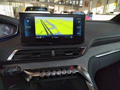 Fahrzeugabbildung Peugeot 5008 GT BlueHDI 130 EAT8 Panoramadach, 7-Sitzer