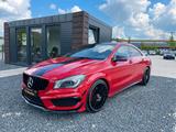 Mercedes-Benz CLA 45 AMG SPEEDSHIFT DCT 4MATIC - Mercedes-Benz CLA 45 AMG: Sportwagen