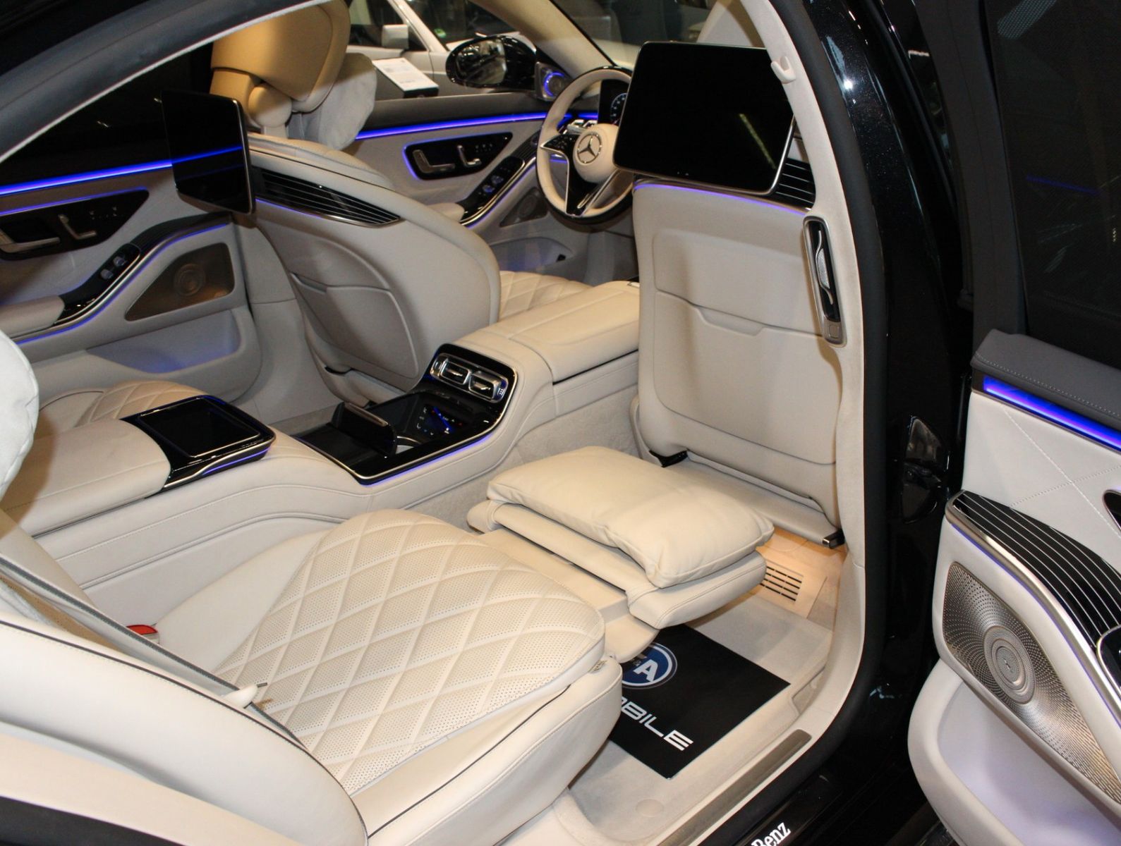 Fahrzeugabbildung Mercedes-Benz S 500L 4Matic AMG Line*Chauffeur*Executive*VOLL