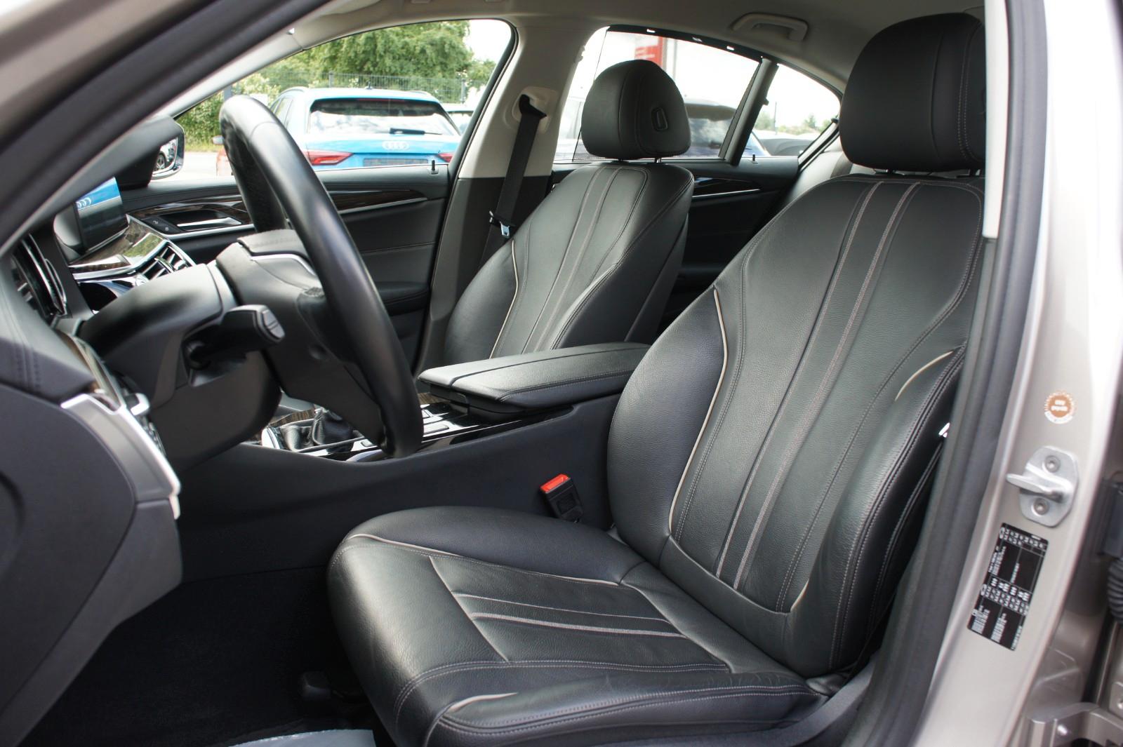 BMW 520d Limousine Luxury-Line *LED*NAVI*KAMERA*AHK*
