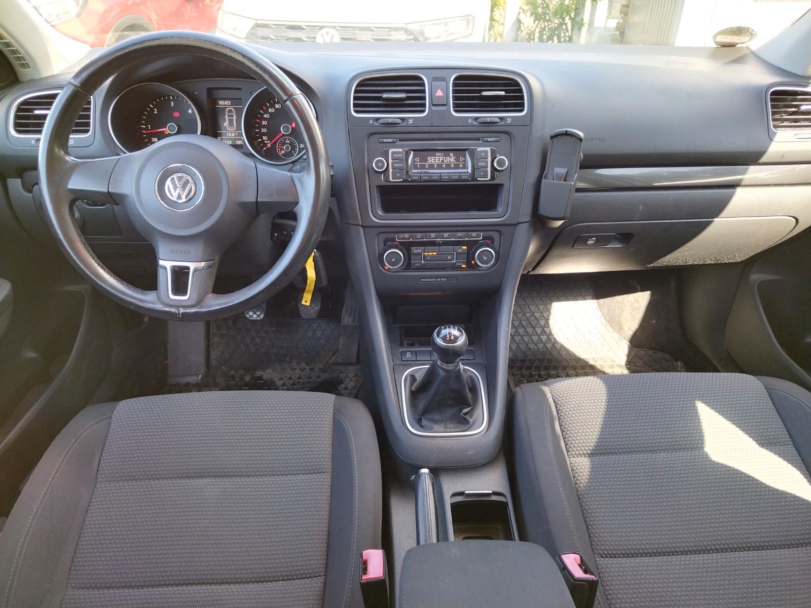Volkswagen Golf 2011 — photo 12