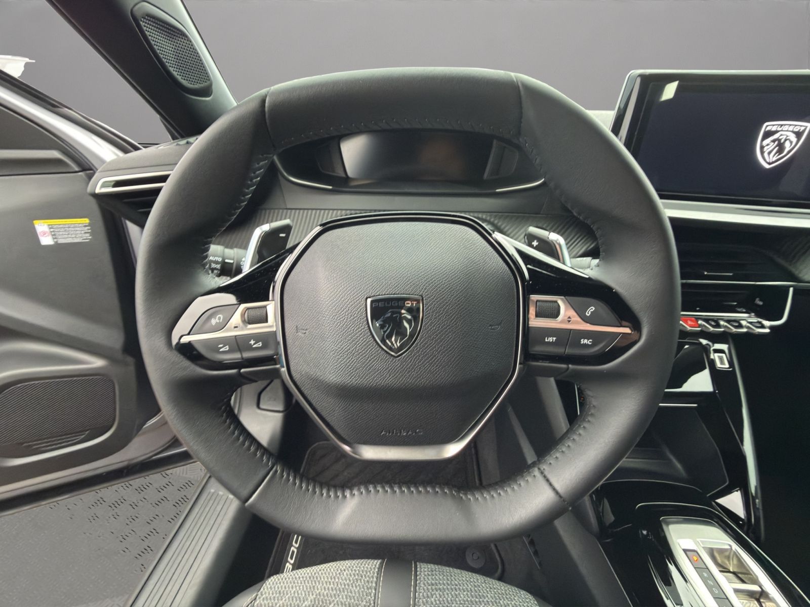 Peugeot 2008 - Bild 12