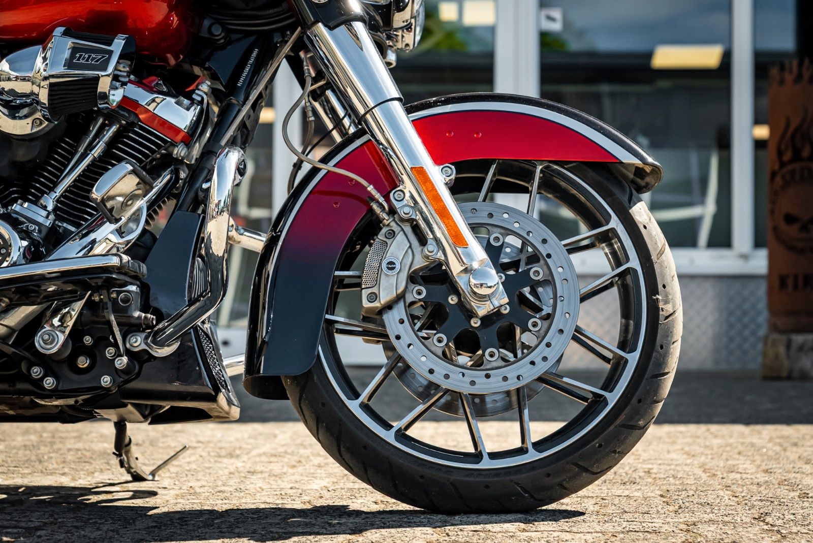 Fahrzeugabbildung Harley-Davidson FLHXSE CVO Street Glide 117 cui - ROCKFORD II