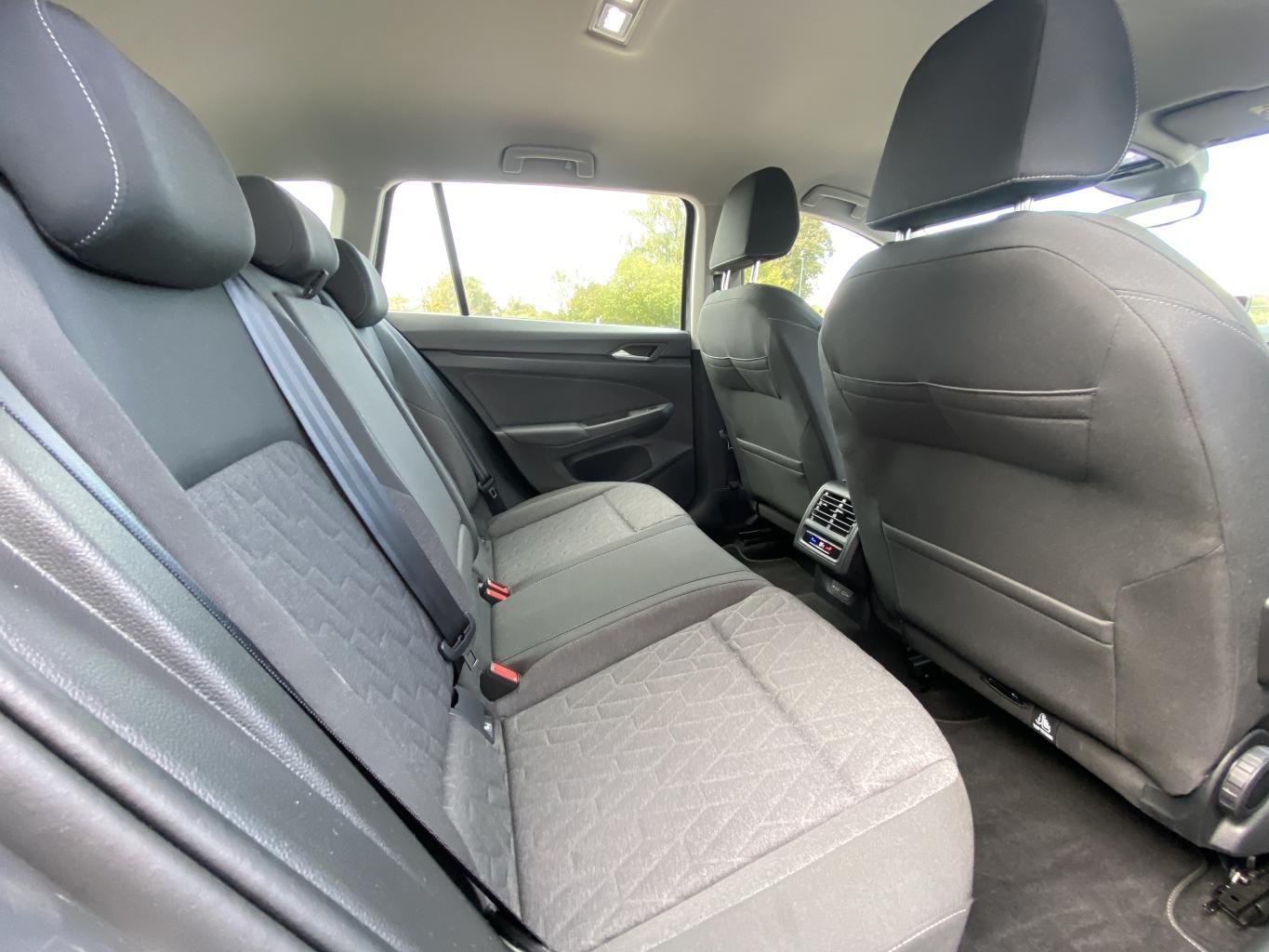 Volkswagen Golf Variant 1.5 eTSI DSG LIFE AHK+APP-CONNECT+A, миниатюра 19
