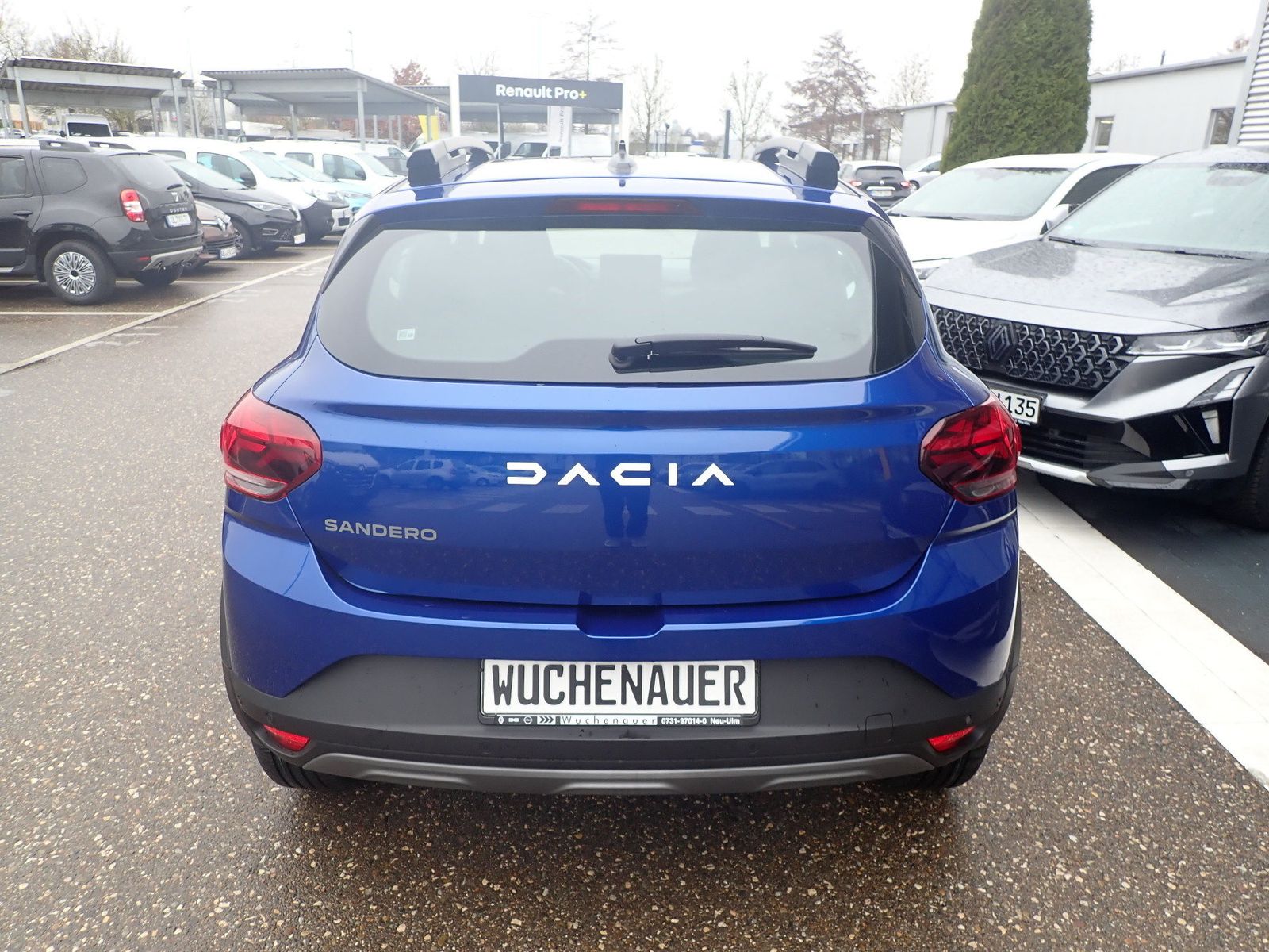 Fahrzeugabbildung Dacia Sandero Stepway Expression TCe 90