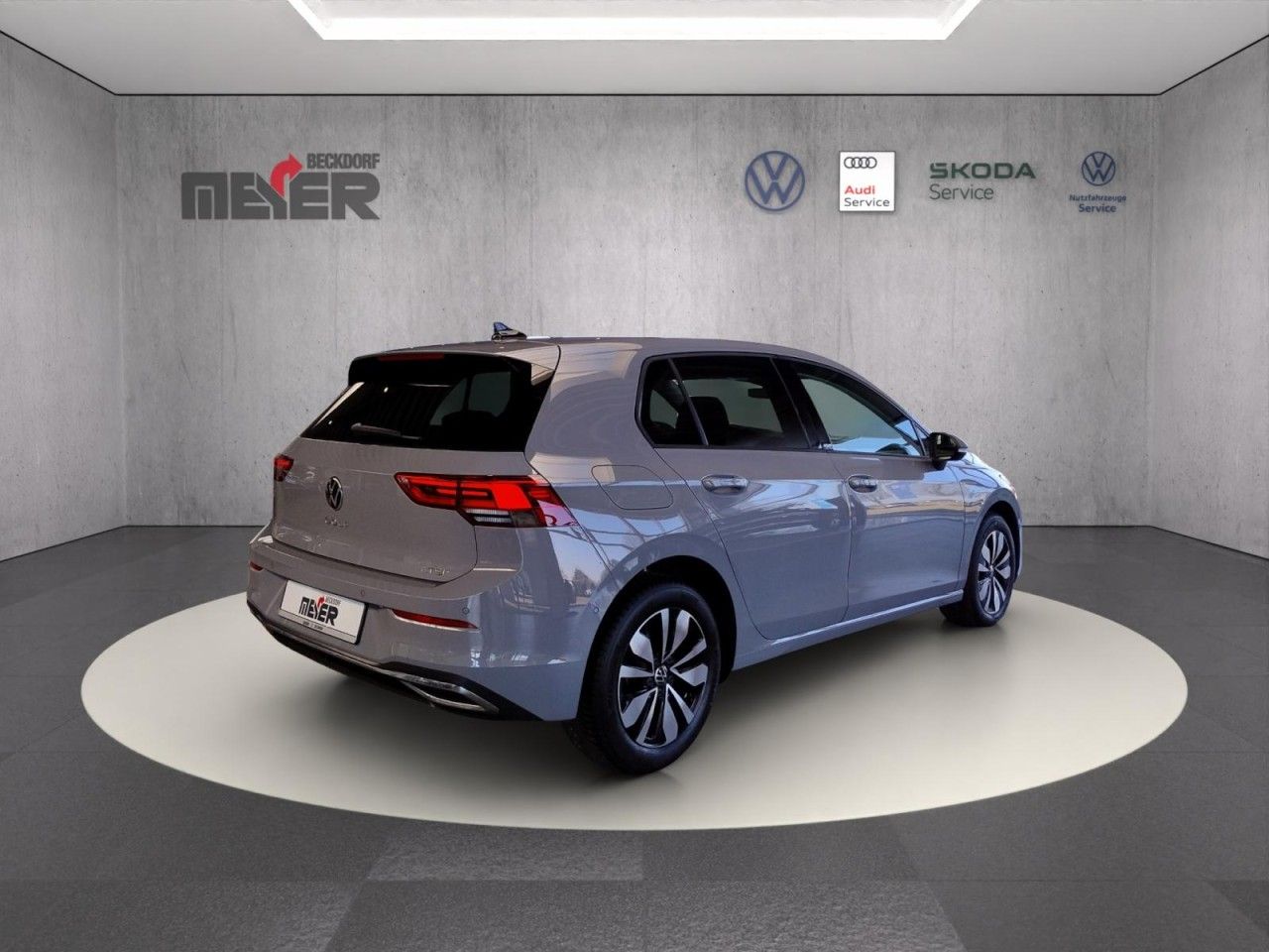 Golf MOVE 1.0 eTSI DSG Klima Navi