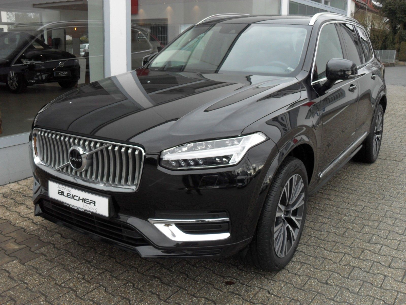 Fahrzeugabbildung Volvo XC90 T8  Inscription Expression